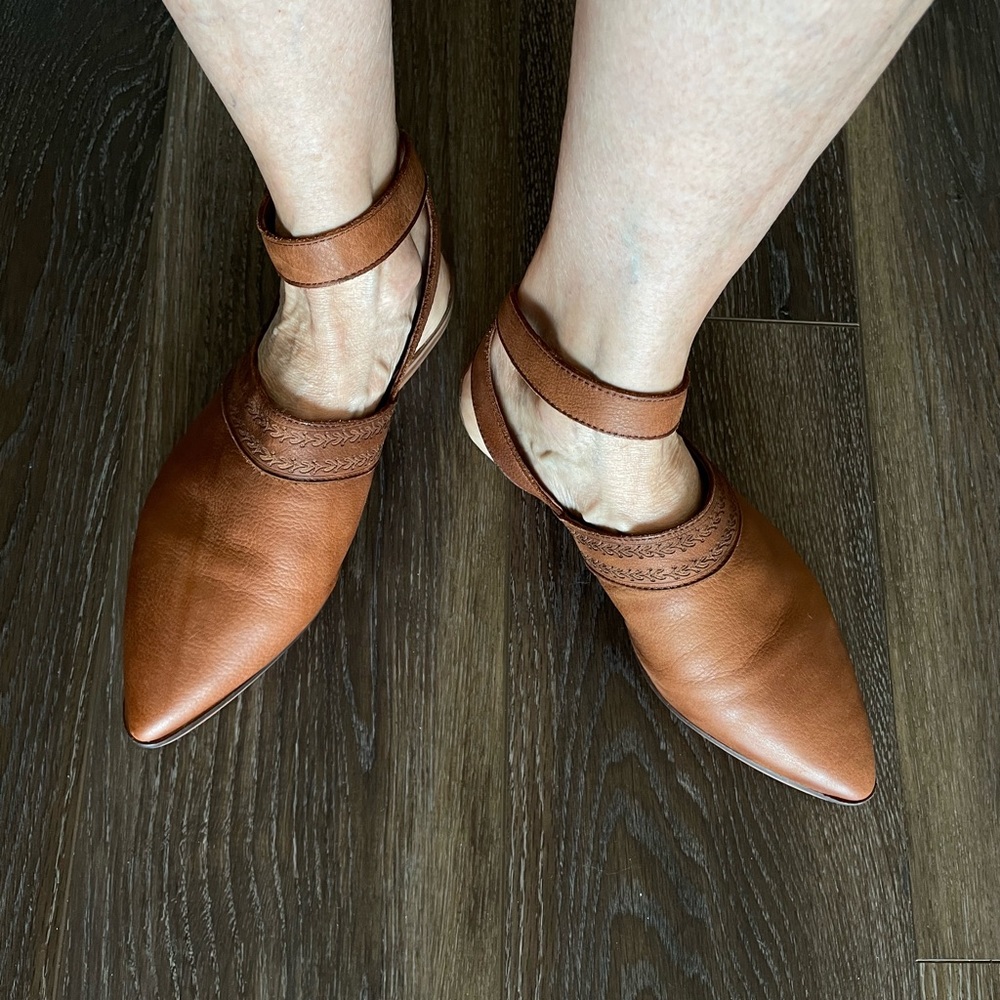 PILCRO LEATHER SHOES